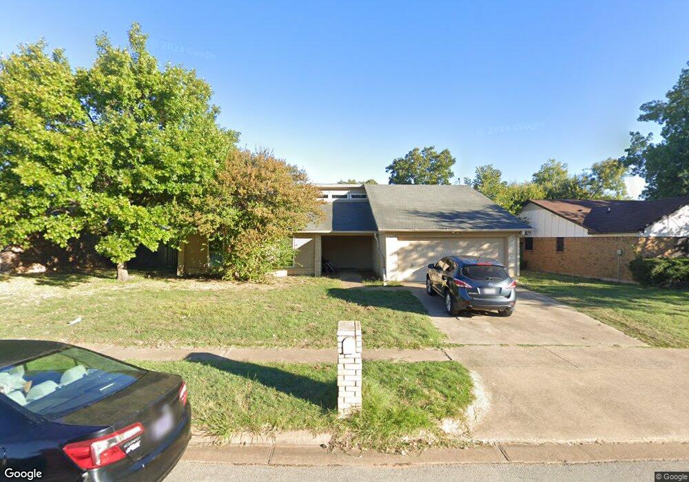 736 Spring Valley Dr, Hurst, TX 76054 - photo 1