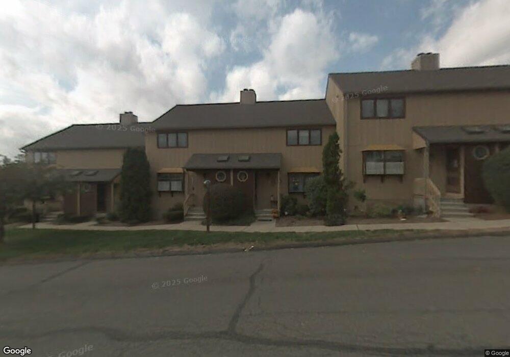 250 Skyview Dr unit 250, Cromwell, CT 06416 - photo 1