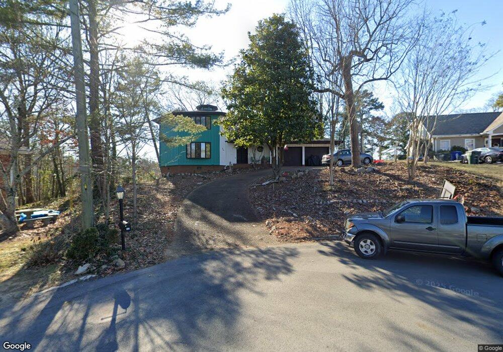 952 Sherry Cir unit 4, Hixson, TN 37343 - photo 1