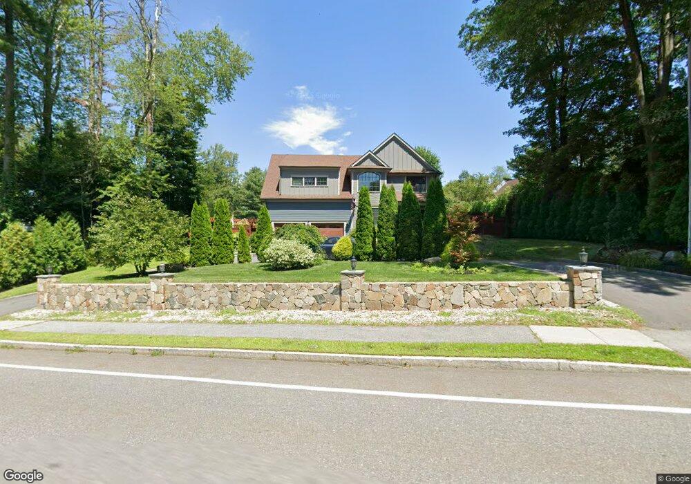 531 Great Rd unit 1, Acton, MA 01720 - photo 1