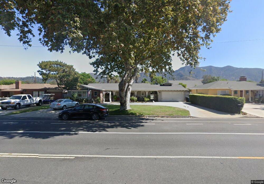 2000 W Riverside Dr, Burbank, CA 91506 - photo 1