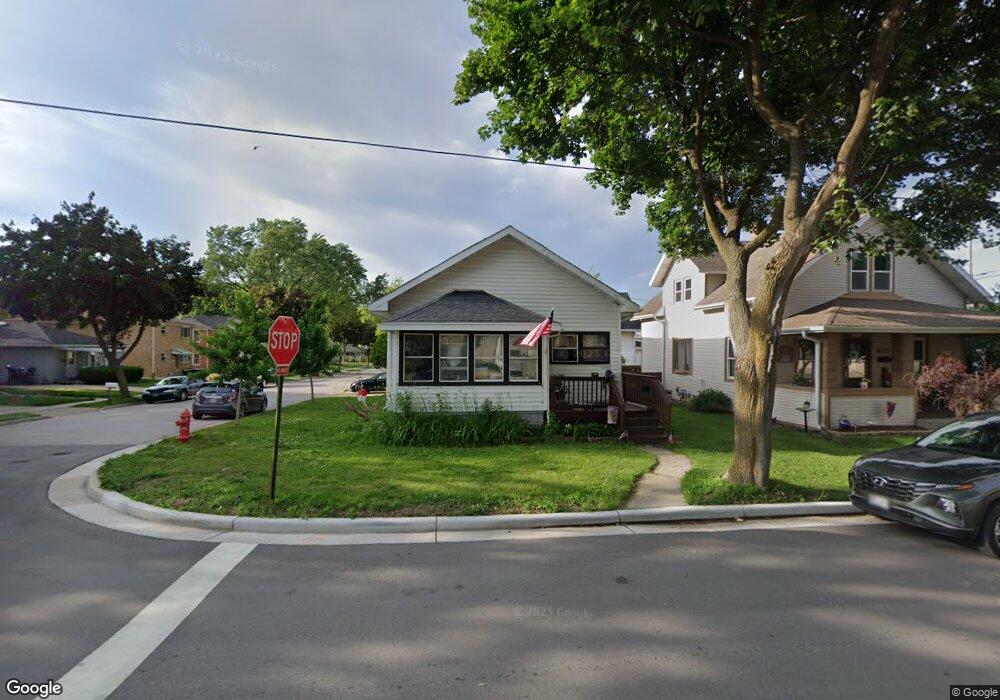 12428 W Fairmount Ave, Butler, WI 53007 - photo 1