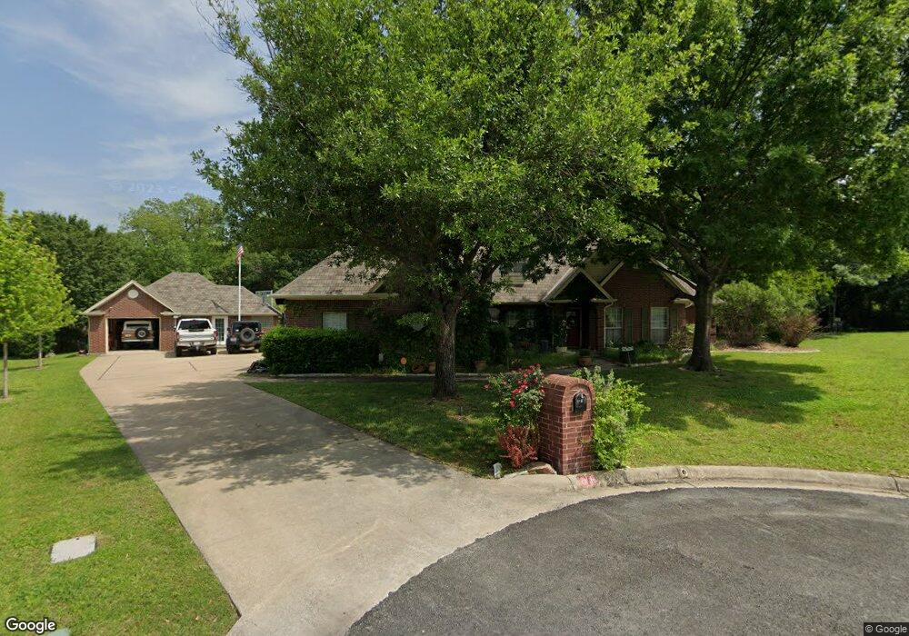8 Fox Hollow St, Gainesville, TX 76240 - photo 1