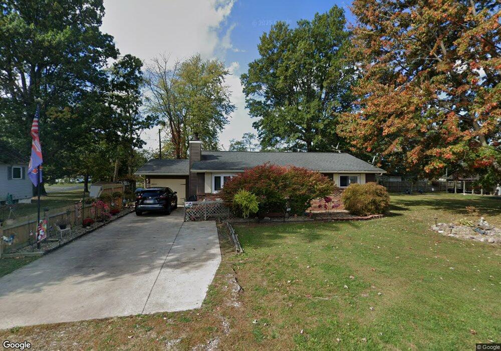 582 Sunset Ave, Sheffield Lake, OH 44054 - photo 1