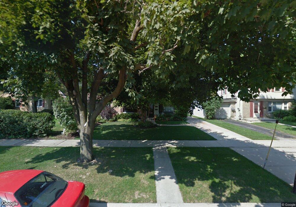 672 S 4th Ave, Des Plaines, IL 60016 - photo 1