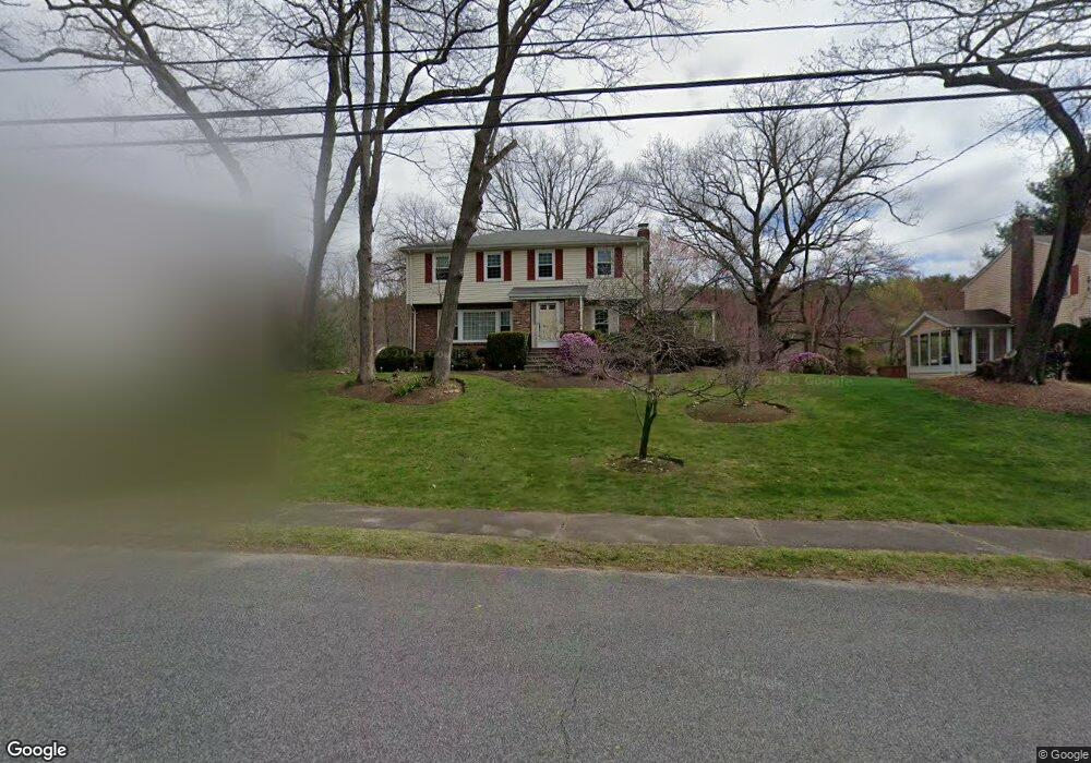 10 Bacon Rd, Framingham, MA 01701 - photo 1