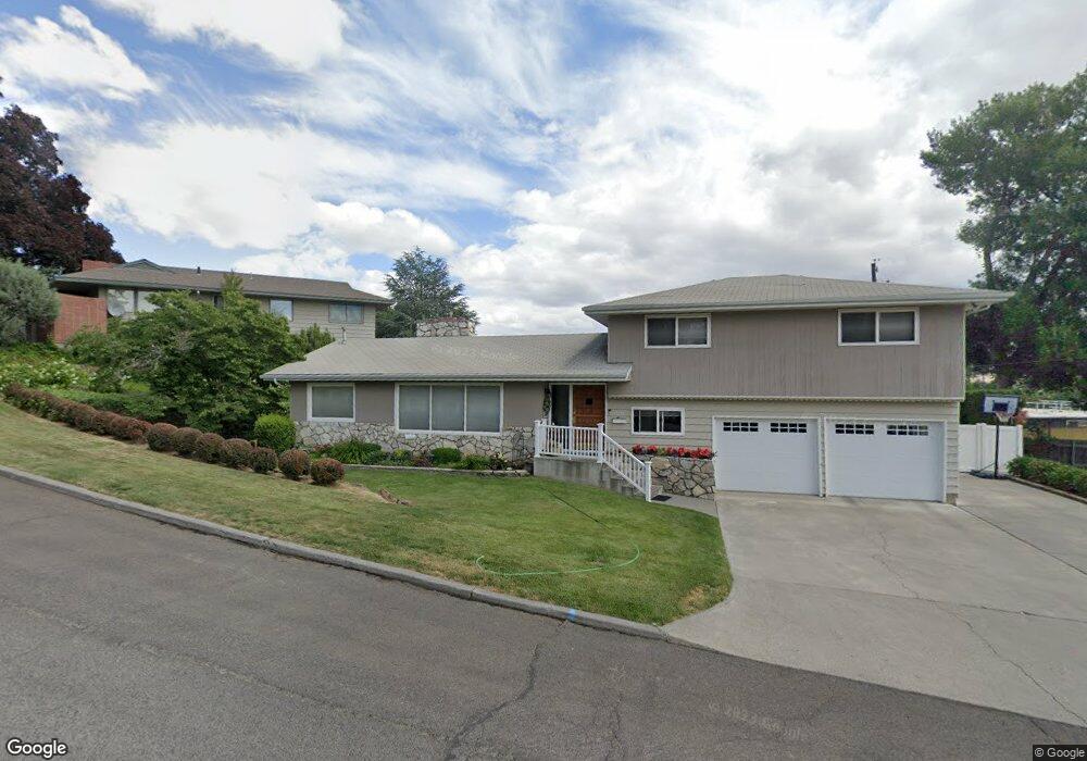 816 NW 11th St, Pendleton, OR 97801 - photo 1