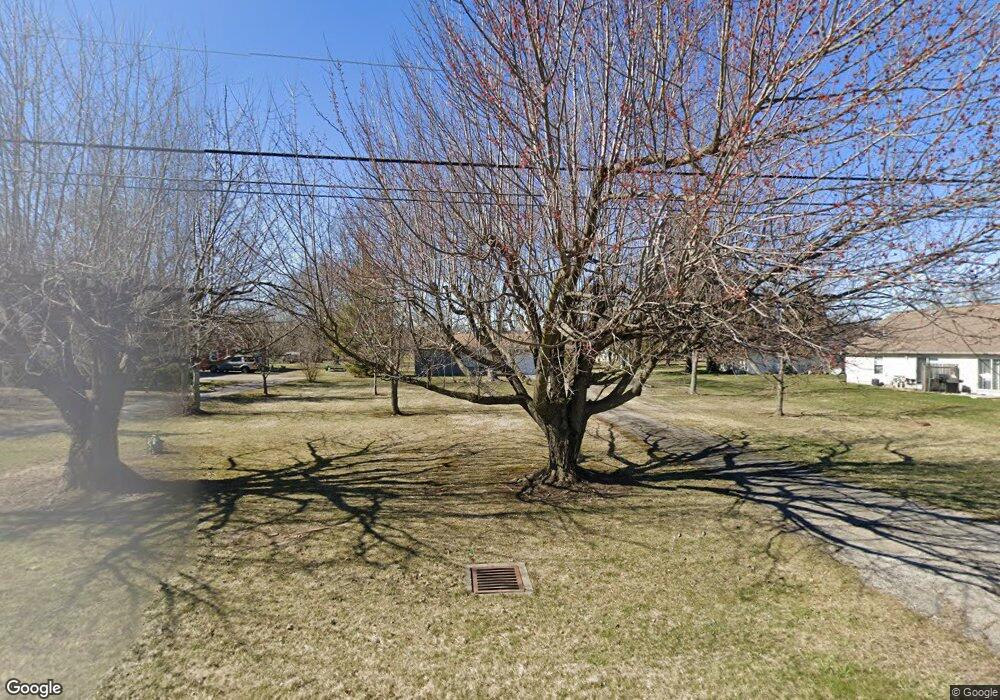 1039 Milford Ave, Marysville, OH 43040 - photo 1