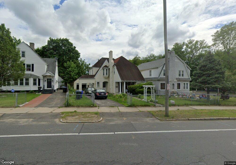 471 Wilbraham Rd, Springfield, MA 01109 - photo 1