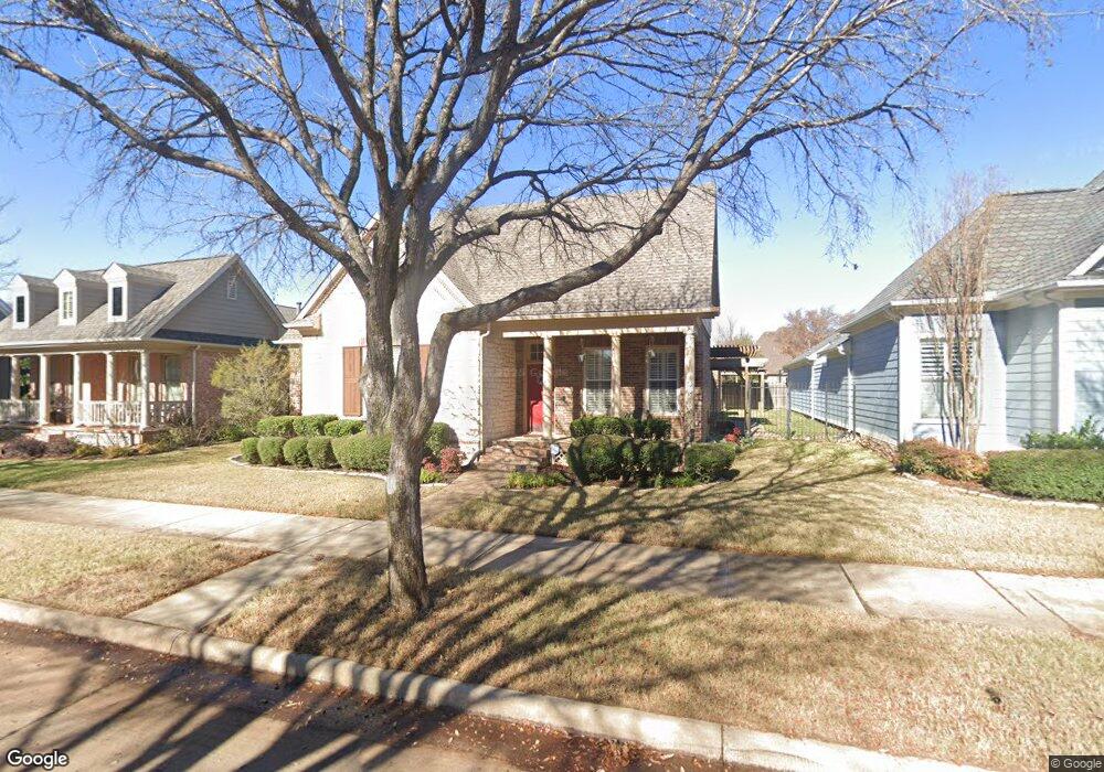 8621 Summer Tree Ln, North Richland Hills, TX 76180 - photo 1