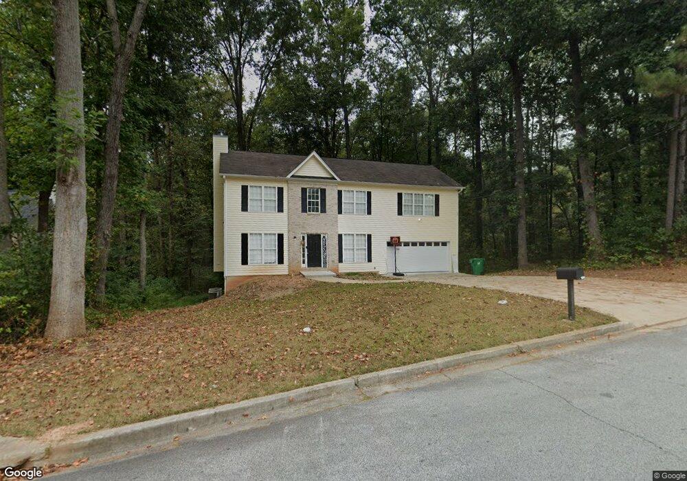 5960 Giles Rd unit 10, Lithonia, GA 30058 - photo 1