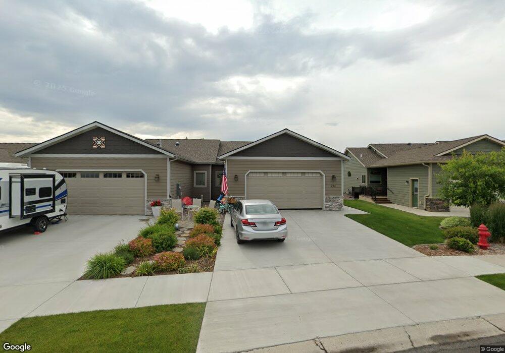 233 E Nicklaus Ave, Kalispell, MT 59901 - photo 1