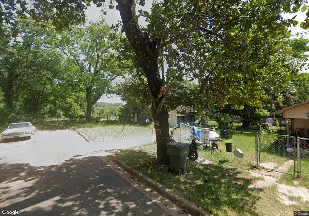 1203 Clay St, Nacogdoches, TX 75964 - photo 1