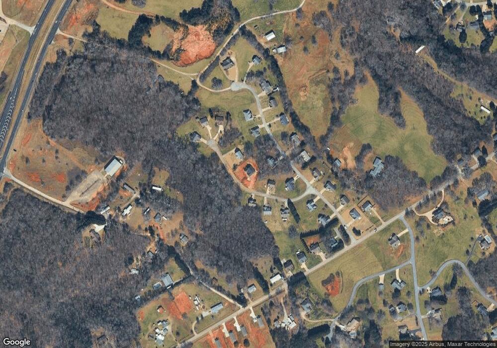 175 Chandler Run Dr, Alto, GA 30510 - photo 1