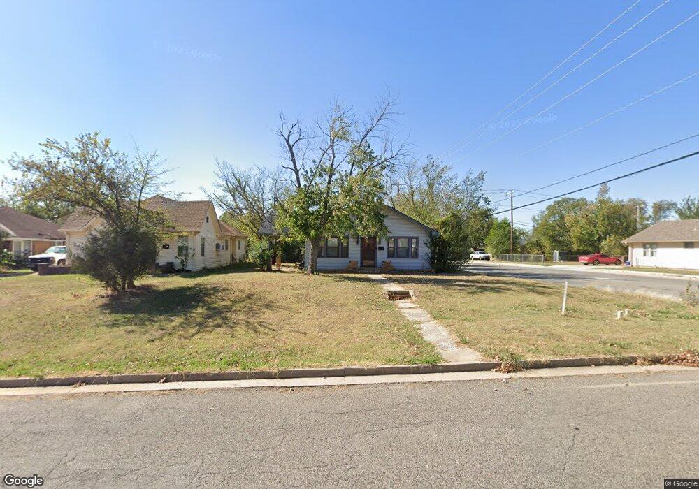 1432 N Park Ave, Shawnee, OK 74801 - photo 1