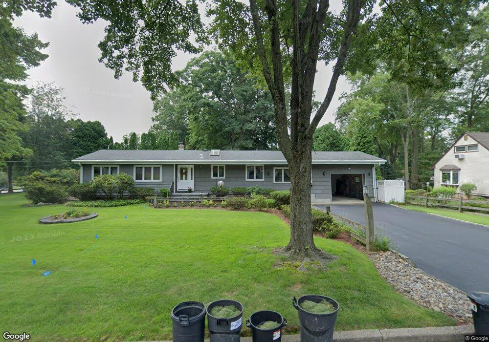 81 Leamoor Dr, Parsippany, NJ 07054 - photo 1