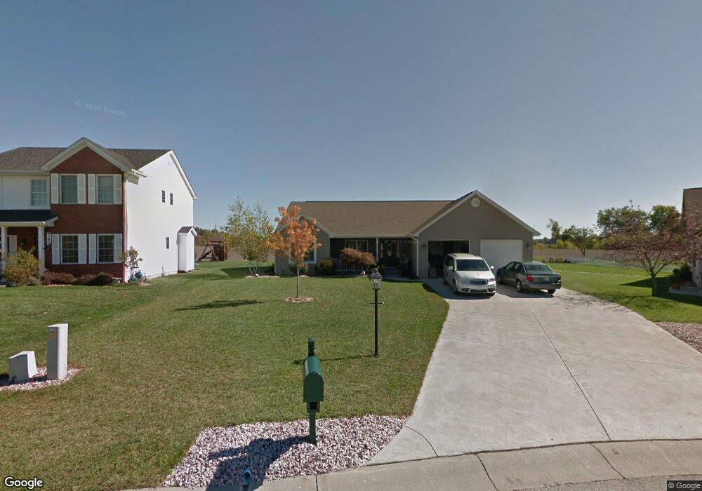 398 Curtis Ct, Batesville, IN 47006 - photo 1