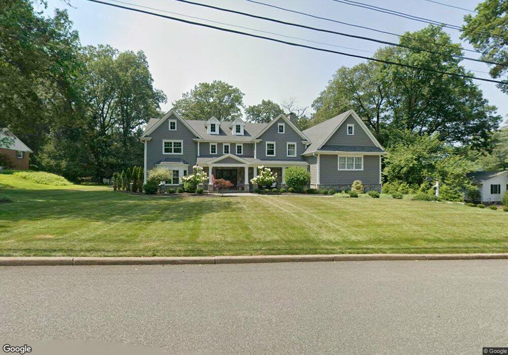 689 Laurel Ln, Wyckoff, NJ 07481 - photo 1