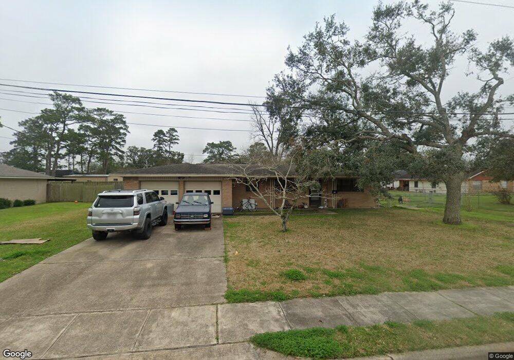 1521 Fairview Dr, Alvin, TX 77511 - photo 1