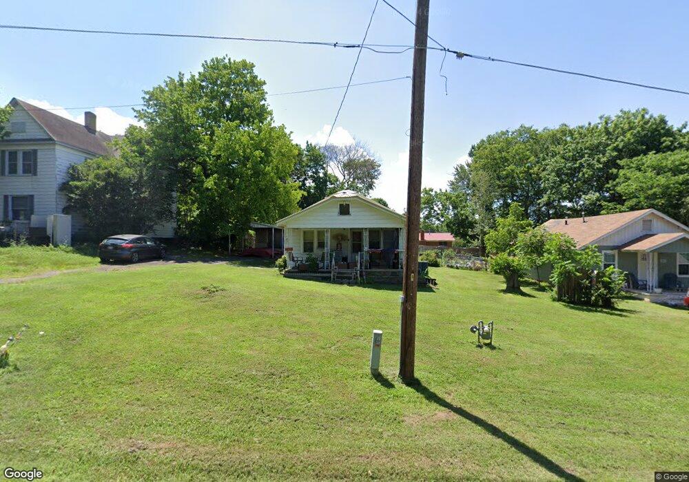 410 S 2nd St, Eufaula, OK 74432 - photo 1