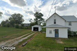203 3rd St, Hedrick, IA 52563
