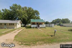 830 N Elm St, Red Cloud, NE 68970