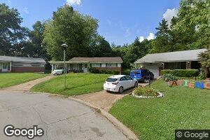 2403 Castle Dr, Saint Louis, MO 63136