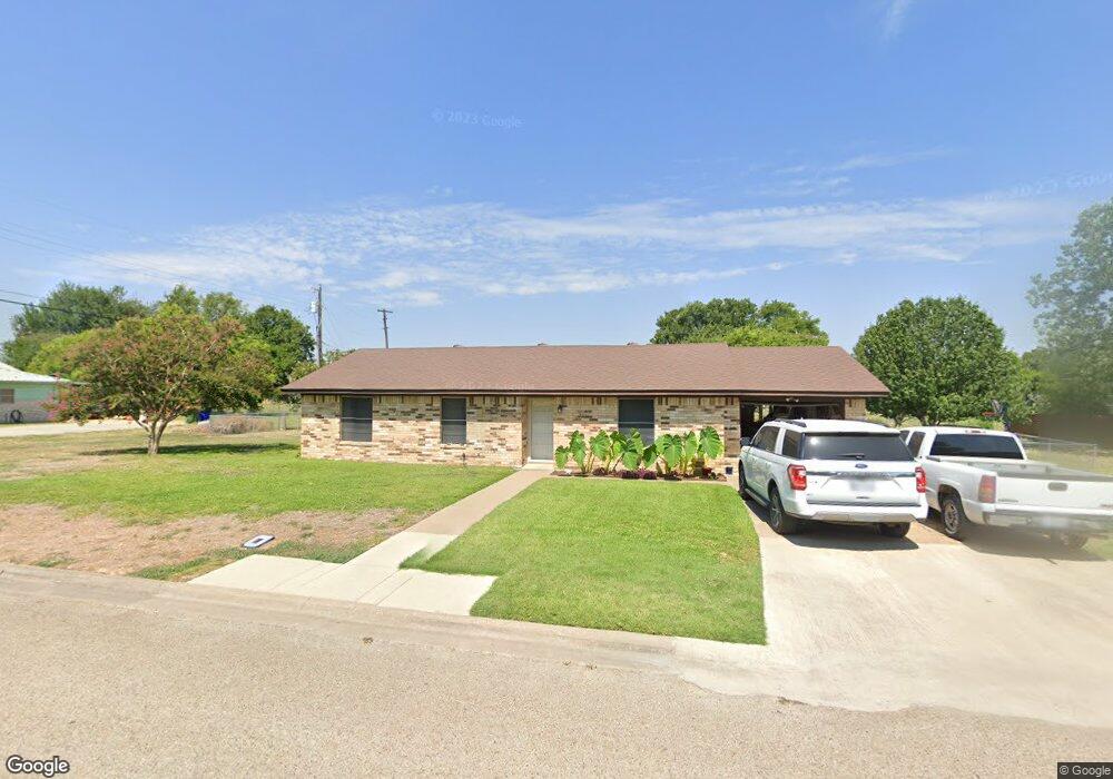 702 S College Ave, Troy, TX 76579 - photo 1