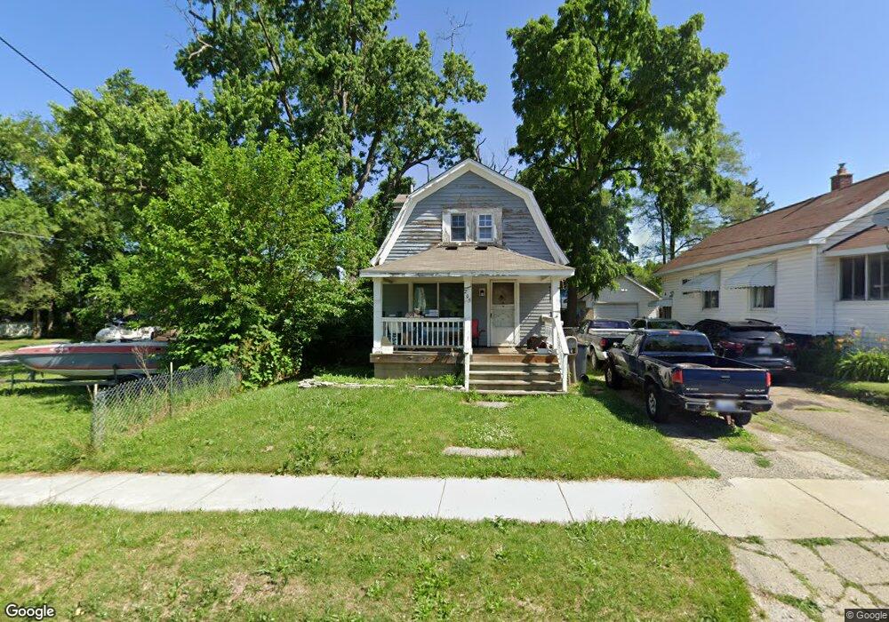 205 E Belvidere Ave, Flint, MI 48503 - photo 1