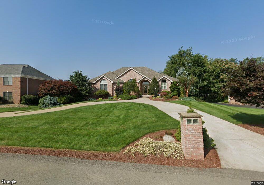 254 Arrowhead Ln, Eighty Four, PA 15330 - photo 1