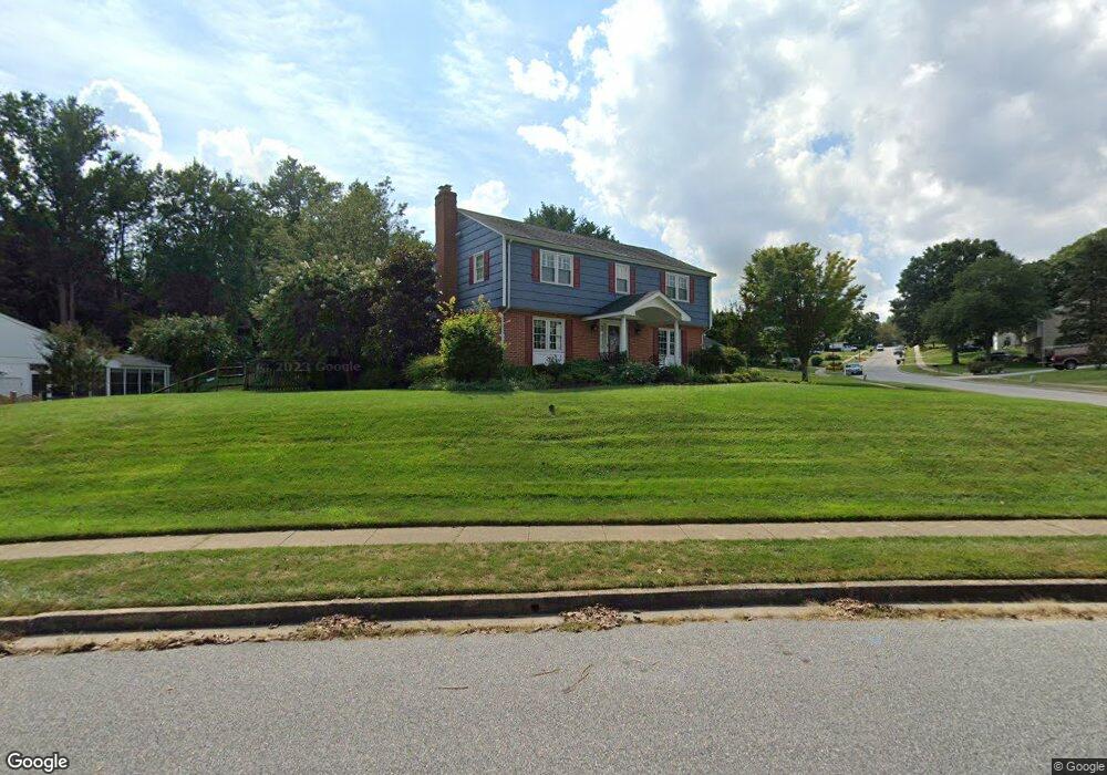 8412 Tally Ho Rd, Lutherville Timonium, MD 21093 - photo 1