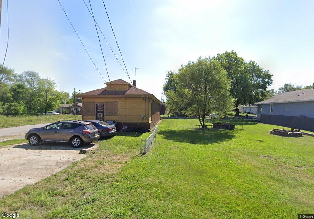 1306 Ellsworth St, Gary, IN 46404 - photo 1