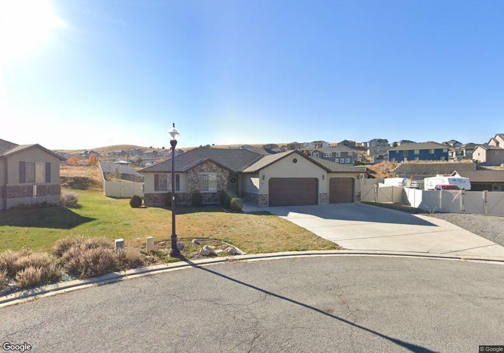 701 Stone Brook Cir, Santaquin, UT 84655 - photo 1