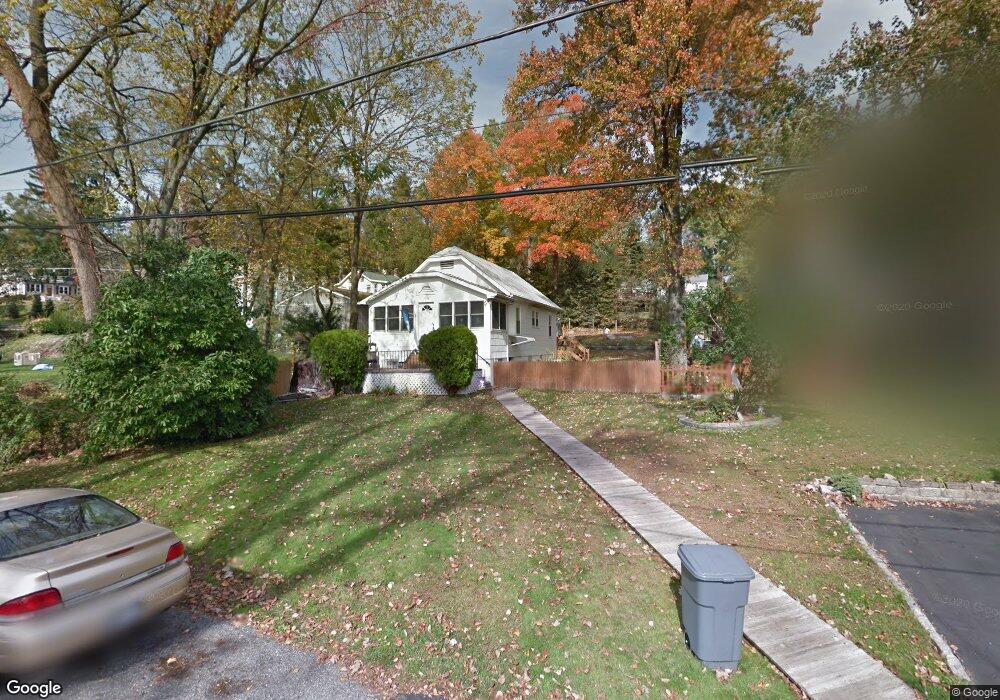 1820 Parmly Rd, Mohegan Lake, NY 10547 - photo 1