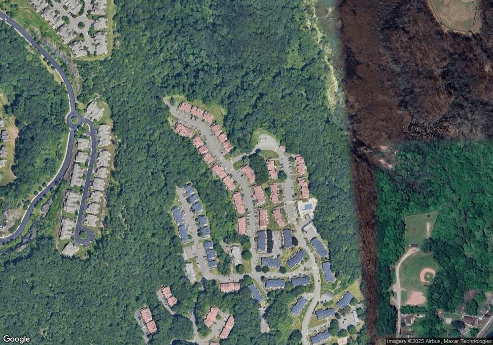 45 Deer Run, Bethel, CT 06801 - photo 1