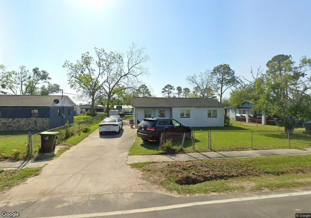 1307 Coffee Ave S, Douglas, GA 31533 - photo 1