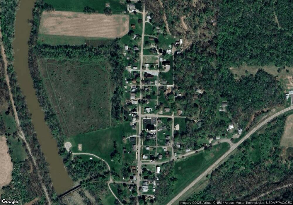 302 Main St, Brinkhaven, OH 43006 - photo 1