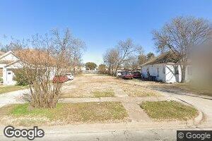 621 W 12th St, Dallas, TX 75208
