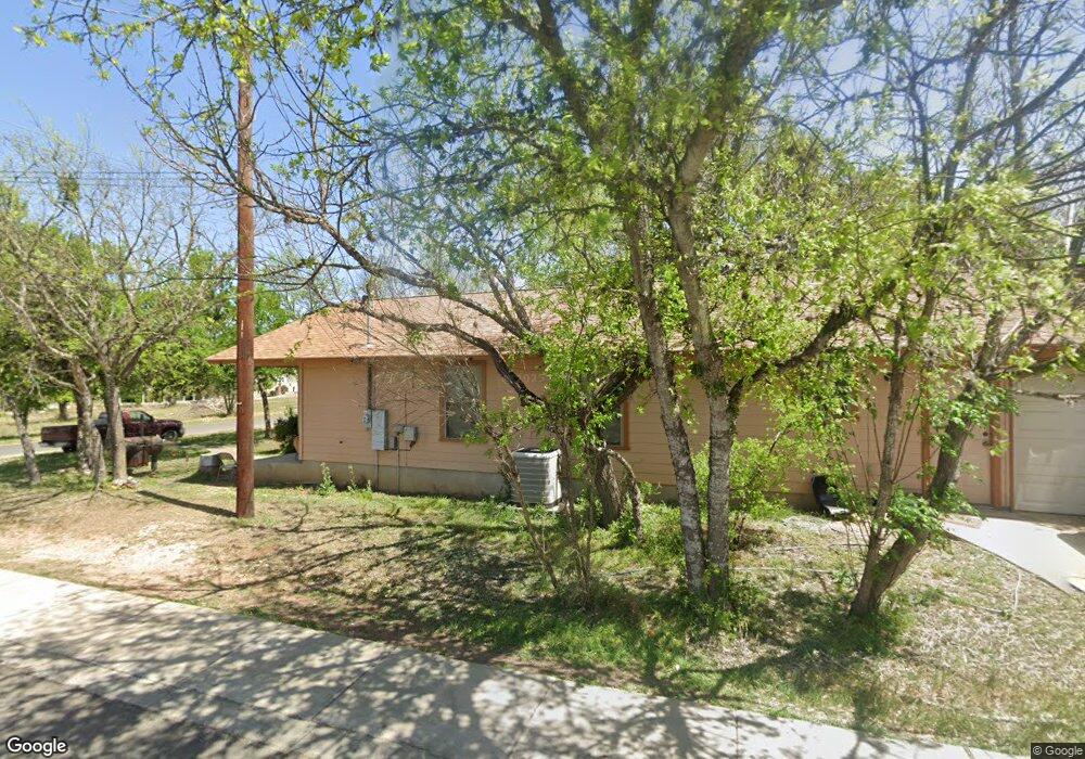1417 Franklin Dr, San Marcos, TX 78666 - photo 1