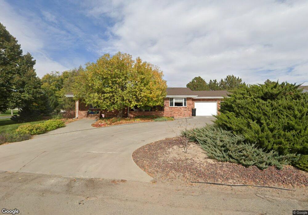 1901 E 33rd St, Scottsbluff, NE 69361 - photo 1