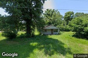 351 E Robertson St, Ashdown, AR 71822