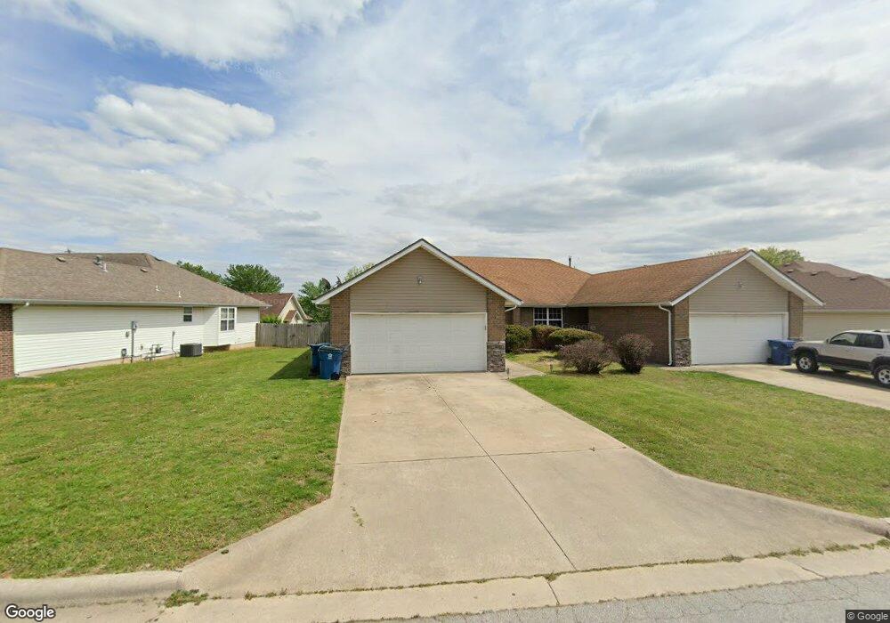 726 Foxx Dr, Nixa, MO 65714 - photo 1