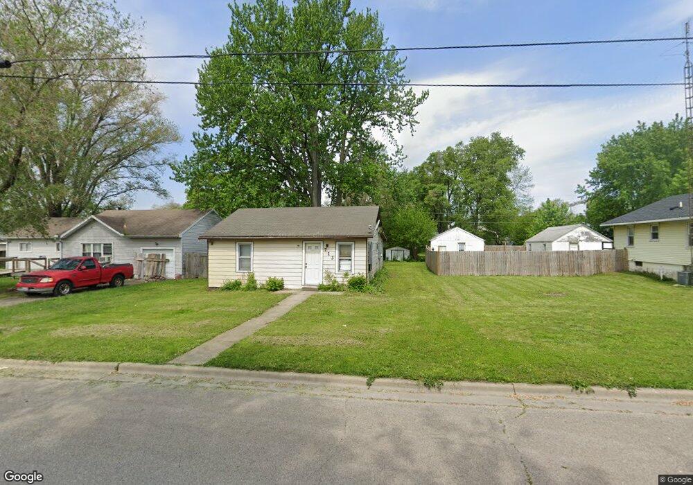 713 S Mclean St, Lincoln, IL 62656 - photo 1
