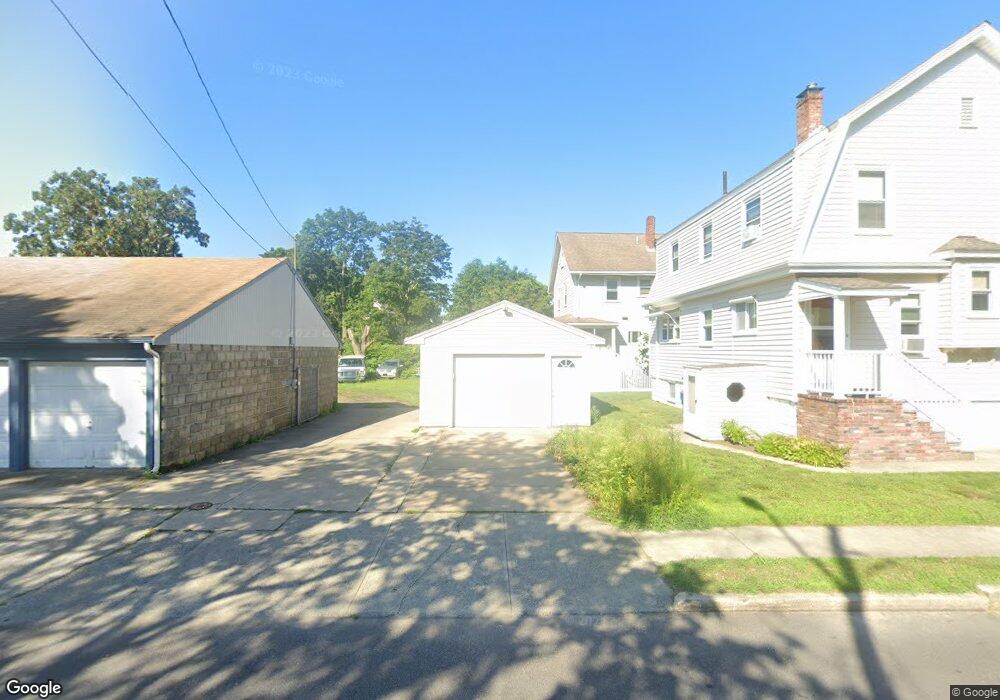 29 Linden Ave, Fairhaven, MA 02719 - photo 1