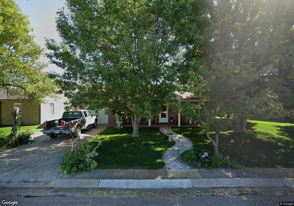 2815 Reigan Rd, North Platte, NE 69101 - photo 1