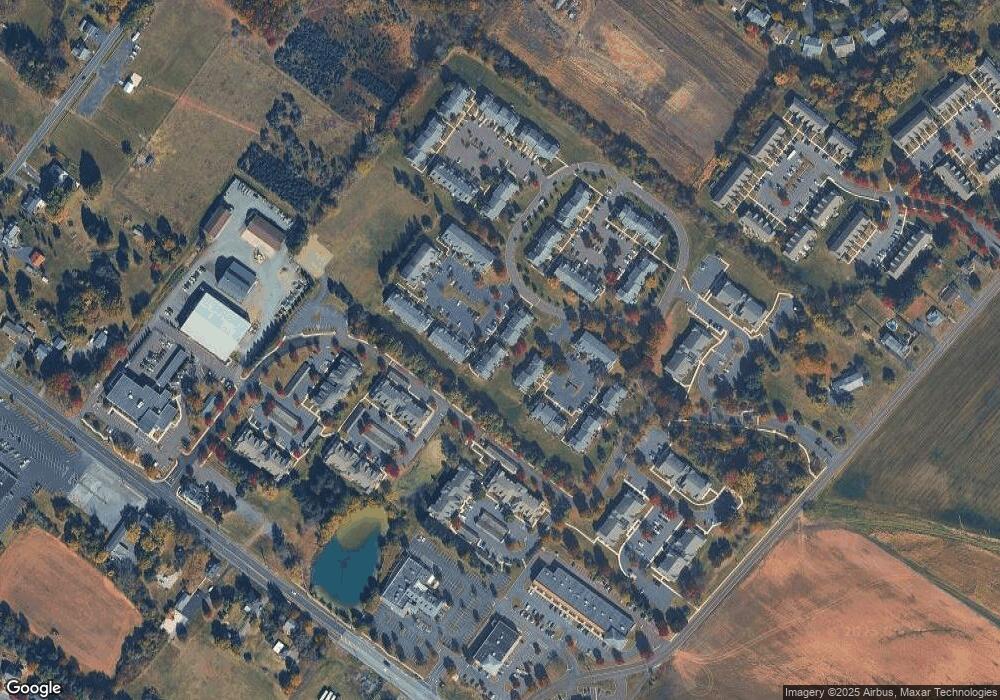 76 Forrest Ct, Royersford, PA 19468 - photo 1