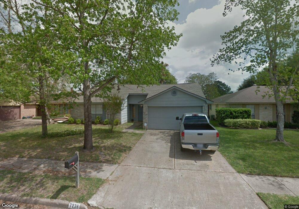 7238 Skylight Ln, Houston, TX 77095 - photo 1