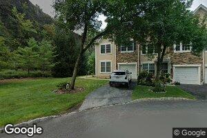 38 Rosewood Ct, Haledon, NJ 07508