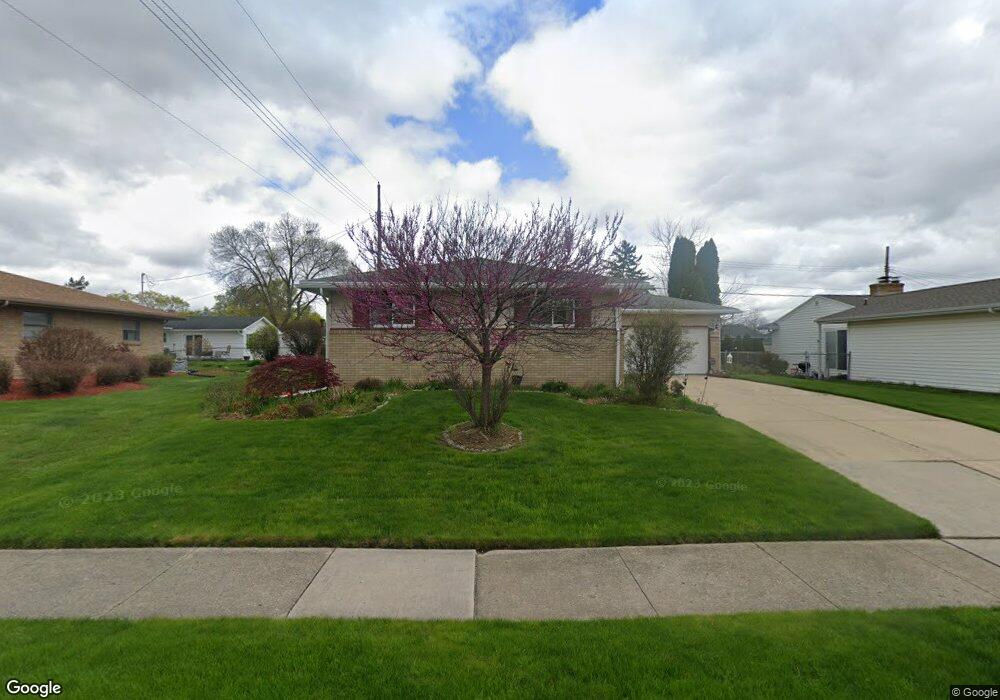 3514 Springbrook Ln, Lansing, MI 48917 - photo 1