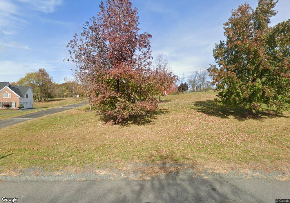 35470 Autumn Ridge Ct, Round Hill, VA 20141 - photo 1